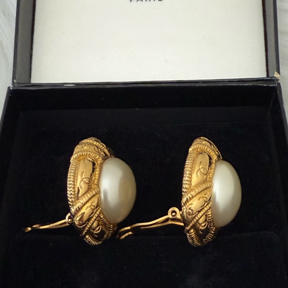 CHANEL Pearl Gold Tone Earrings - Picture 4 of 9